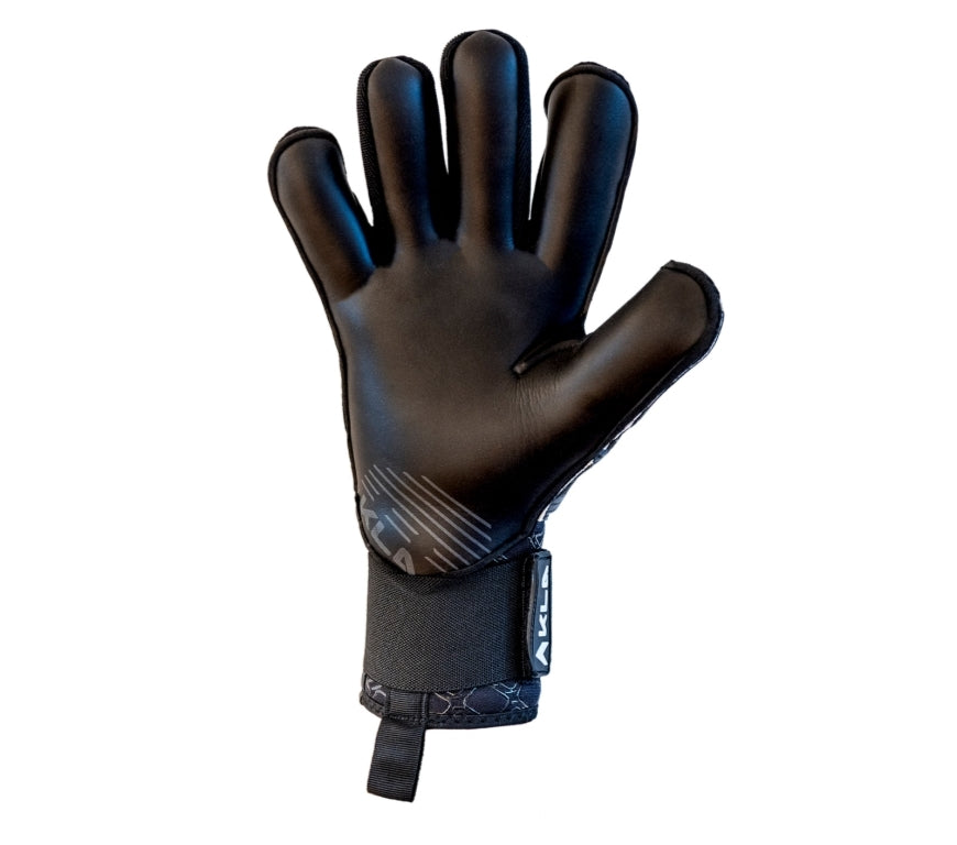 KLA® NRF BLACK GIGAX
